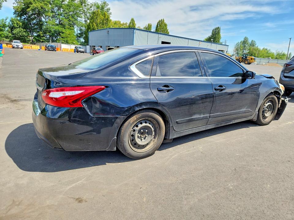 Продажа на аукционе авто 2017 Nissan Altima, vin: 1N4AL3AP9HC222772, номер лота: 59587616