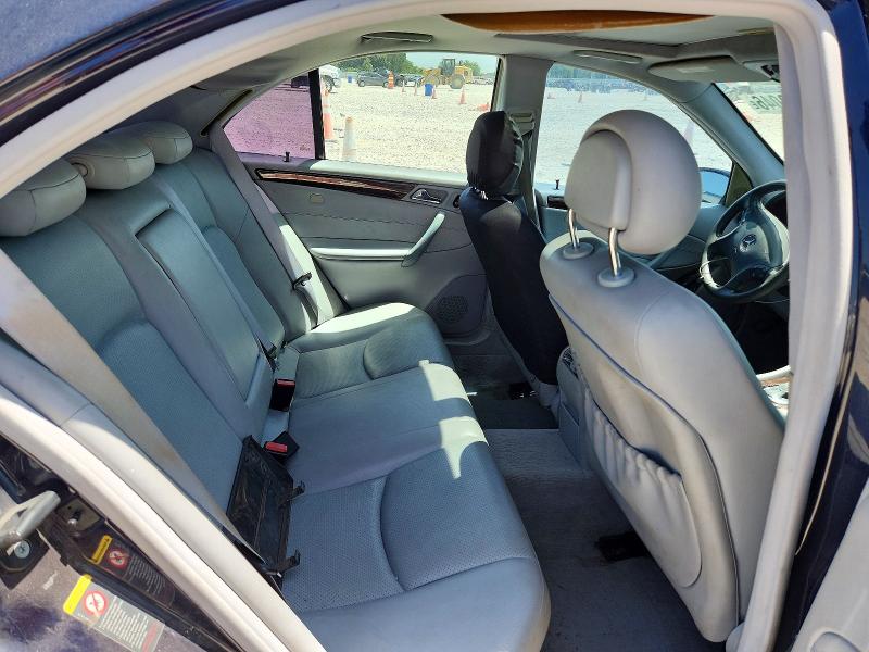 61613046 :رقم المزاد ، WDBRF61J73A410131 vin ، 2003 Mercedes-benz C مزاد بيع