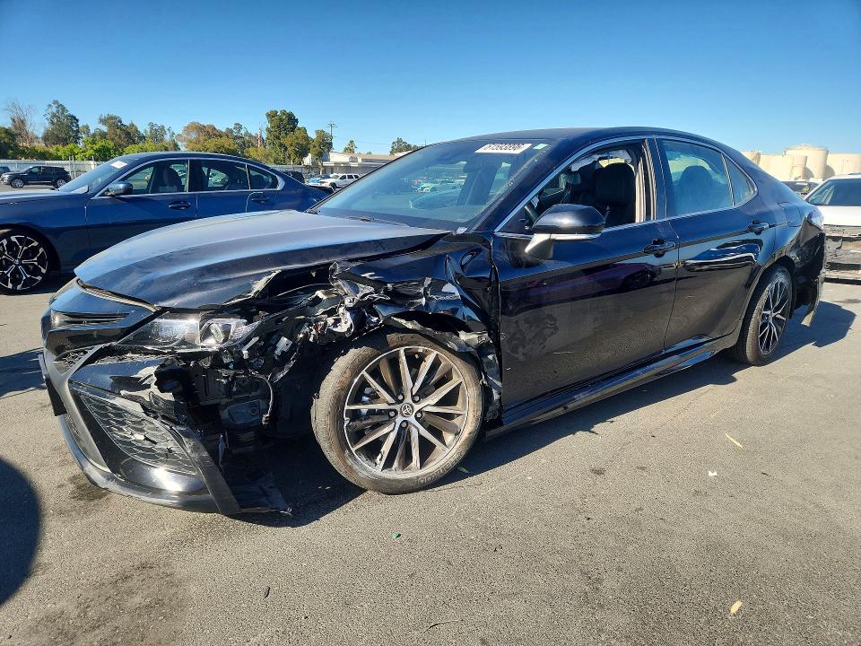 Продаж на аукціоні авто 2023 Toyota Camry, vin: 4T1G11AK1PU801987, номер лоту: 61593896