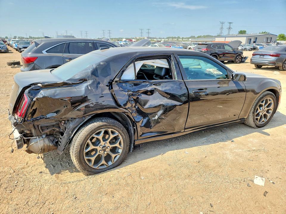 61278046 :رقم المزاد ، 2C3CCAGG4GH248825 vin ، 2016 Chrysler 300 مزاد بيع