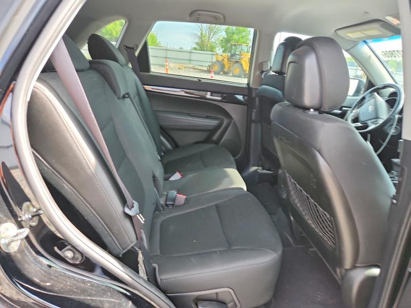 60127806 :رقم المزاد ، 5XYKTDA71FG602248 vin ، 2015 Kia Sorento مزاد بيع