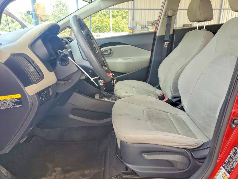 62310686 :رقم المزاد ، KNADM4A33F6464800 vin ، 2015 Kia Rio مزاد بيع