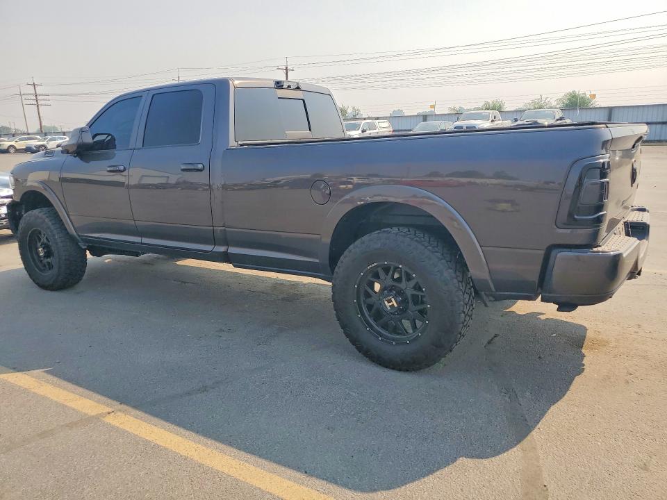 63012476 :رقم المزاد ، 3C63R3JL8NG244535 vin ، 2022 Ram 3500 مزاد بيع