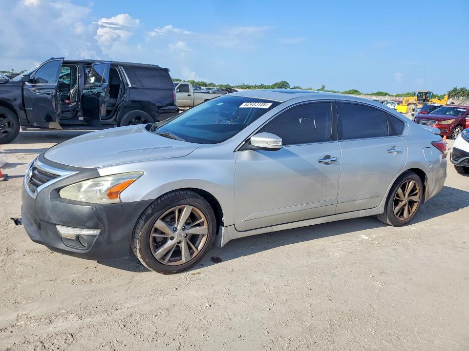 Aukcja sprzedaży 2015 Nissan Altima, vin: 1N4AL3AP9FC211820, numer aukcji: 62403186