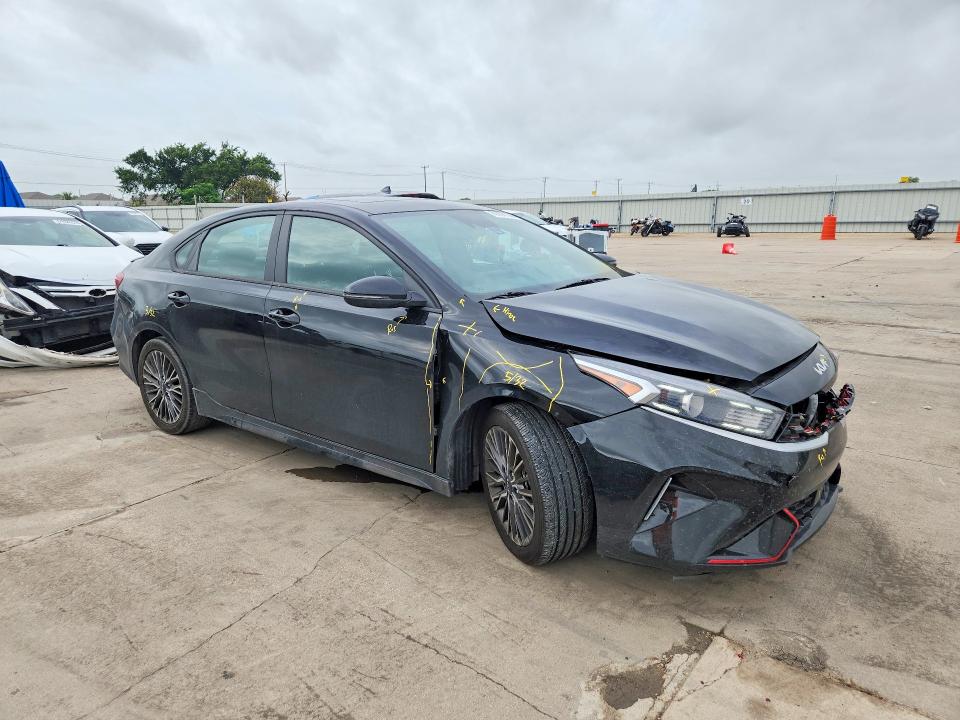 60808166 :رقم المزاد ، 3KPF54AD1RE728919 vin ، 2024 Kia Forte مزاد بيع