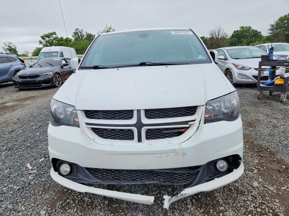 58941026 :رقم المزاد ، 2C4RDGEG8KR769638 vin ، 2019 Dodge Grand Caravan مزاد بيع