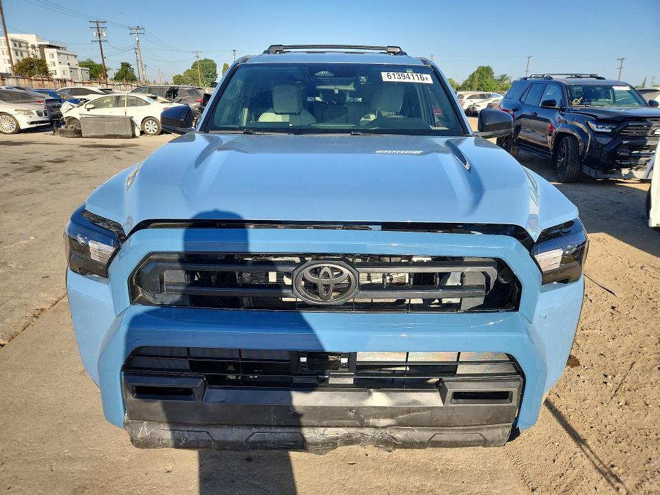 Продажа на аукционе авто 2025 Toyota 4runner, vin: JTEVA5AR6S5006173, номер лота: 61394116