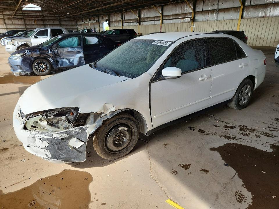 60885656 :رقم المزاد ، 1HGCM564X5A097655 vin ، 2005 Honda Accord مزاد بيع