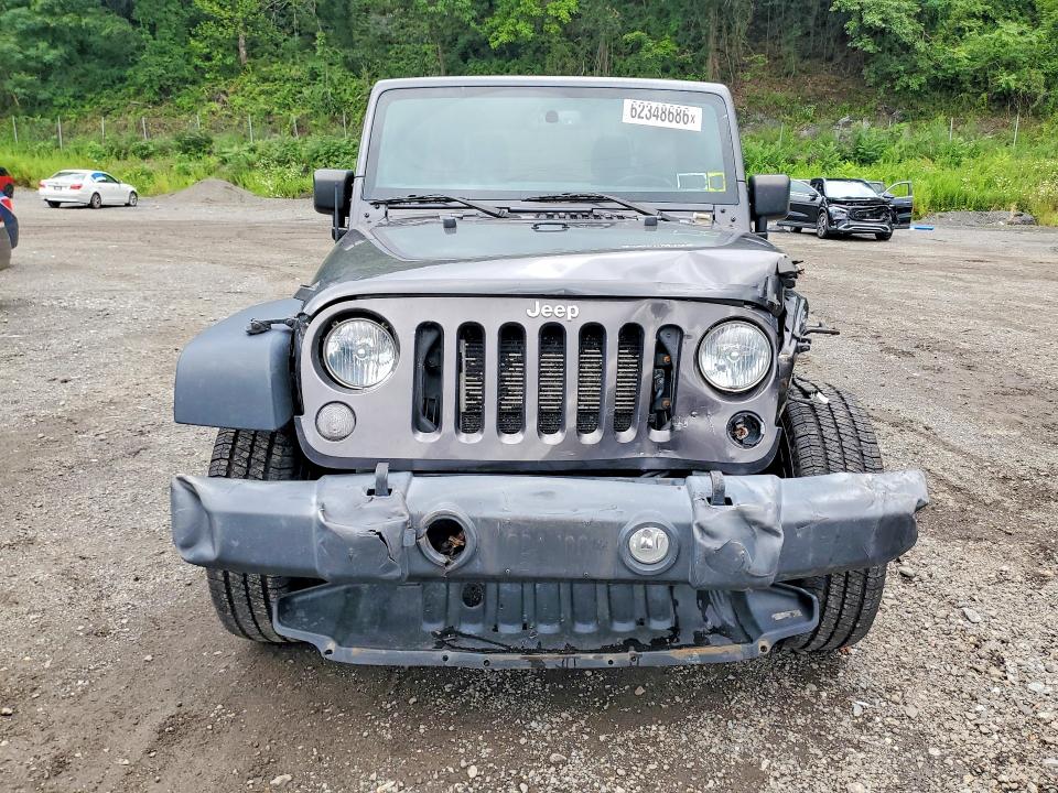62348686 :رقم المزاد ، 1C4HJWDG0HL733704 vin ، 2017 Jeep Wrangler Unlimited مزاد بيع