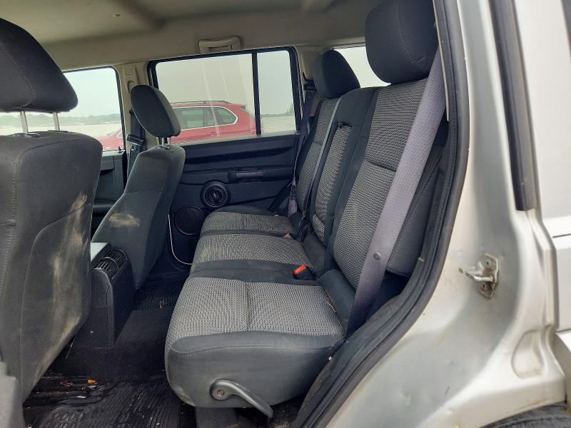 62767596 :رقم المزاد ، 1J8HG48K88C235700 vin ، 2008 Jeep Commander مزاد بيع