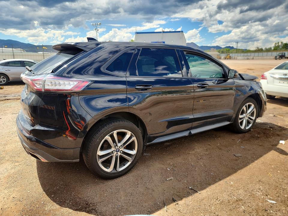 64265946 :رقم المزاد ، 2FMPK4AP1HBB76525 vin ، 2017 Ford Edge مزاد بيع