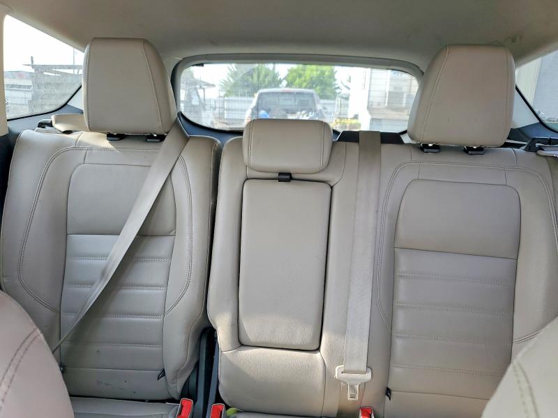 Продажа на аукционе авто 2018 Ford Escape, vin: 1FMCU9J98JUC71090, номер лота: 62240756