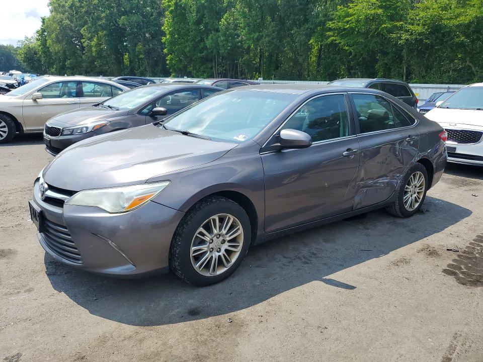 Продаж на аукціоні авто 2015 Toyota Camry, vin: 4T4BF1FK4FR510165, номер лоту: 62231346