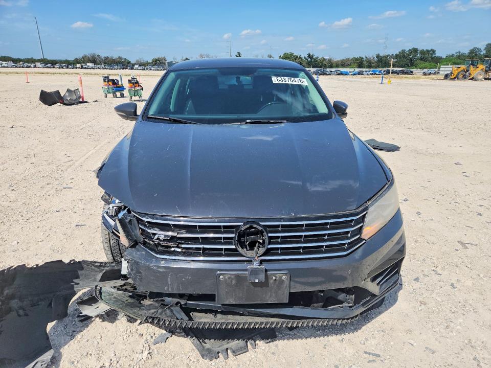 Продаж на аукціоні авто 2017 Volkswagen Passat, vin: 1VWDT7A32HC084100, номер лоту: 63376476