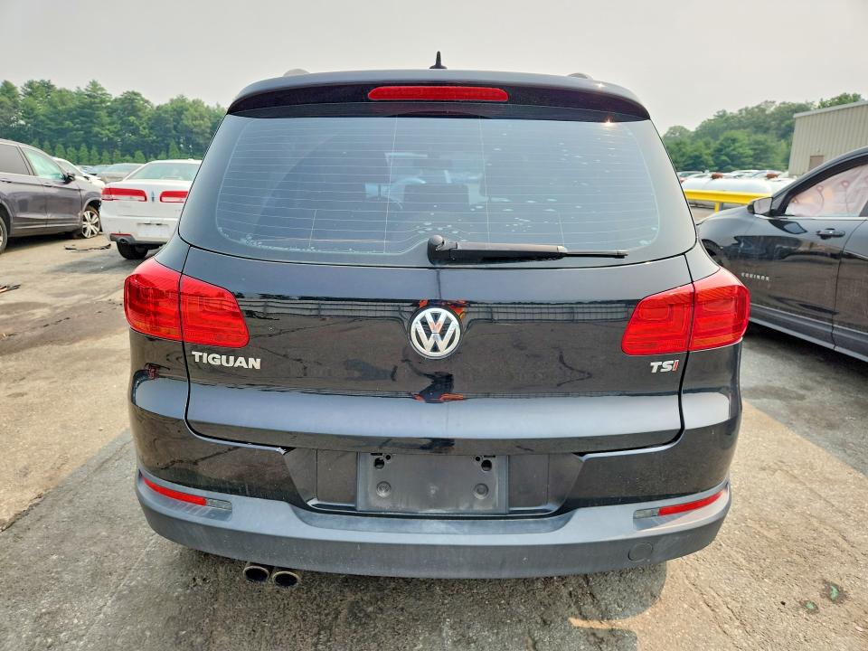 61591526 :رقم المزاد ، WVGAV7AXXHK023534 vin ، 2017 Volkswagen Tiguan مزاد بيع