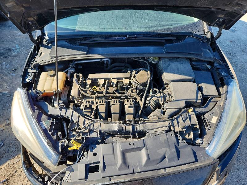 62764556 :رقم المزاد ، 1FADP3F24FL340627 vin ، 2015 Ford Focus مزاد بيع