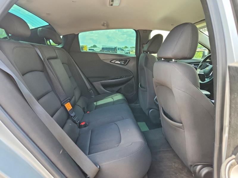 61141566 :رقم المزاد ، 1G1ZD5ST8JF156049 vin ، 2018 Chevrolet Malibu مزاد بيع