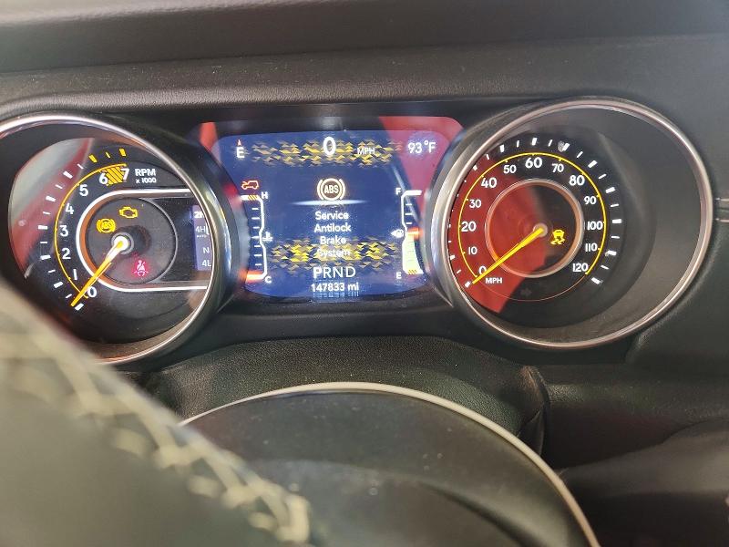 61067736 :رقم المزاد ، 1C4HJXEN5JW216325 vin ، 2018 Jeep Wrangler Unlimited مزاد بيع