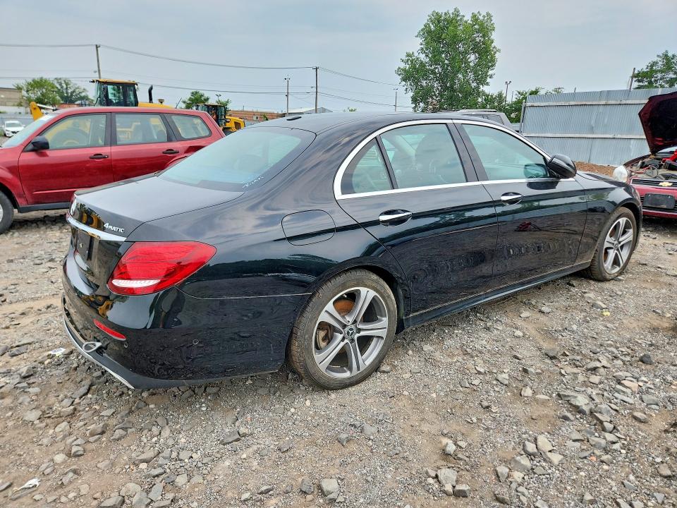 2018 Mercedes-benz E მანქანა იყიდება აუქციონზე, vin: WDDZF4KB2JA313869, აუქციონის ნომერი: 62661366