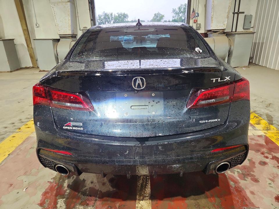 63036526 :رقم المزاد ، 19UUB3F62LA000042 vin ، 2020 Acura Tlx مزاد بيع