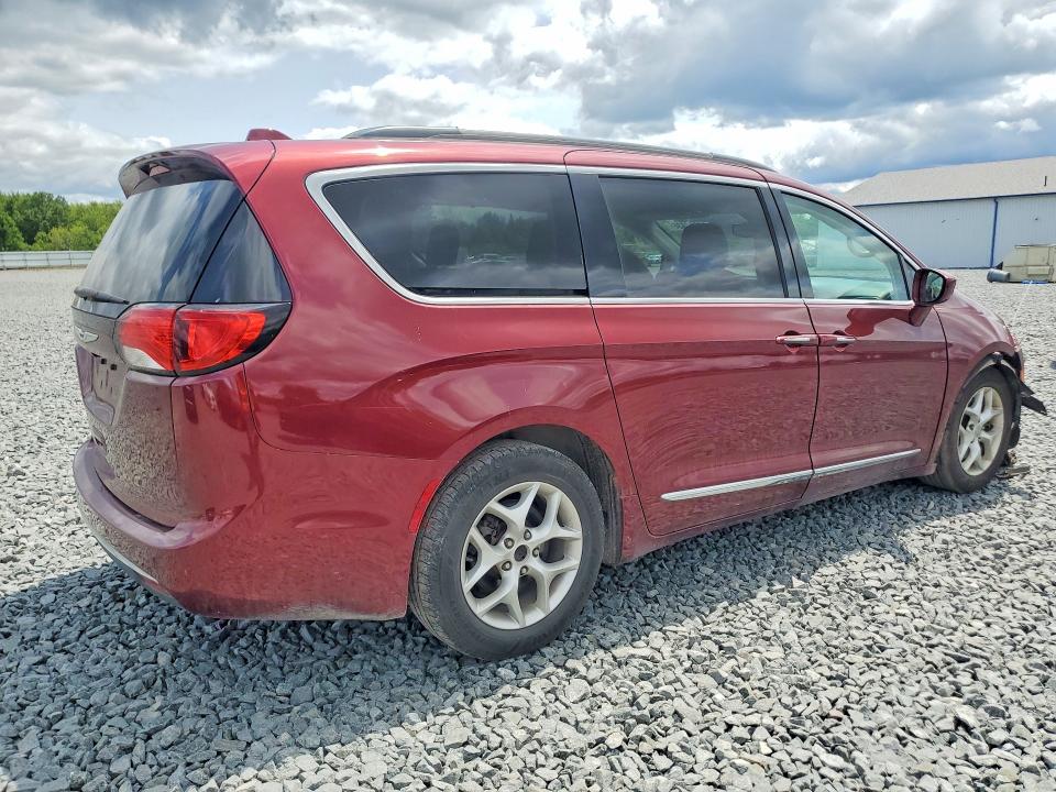2017 Chrysler Pacifica მანქანა იყიდება აუქციონზე, vin: 2C4RC1BG8HR821024, აუქციონის ნომერი: 62322936