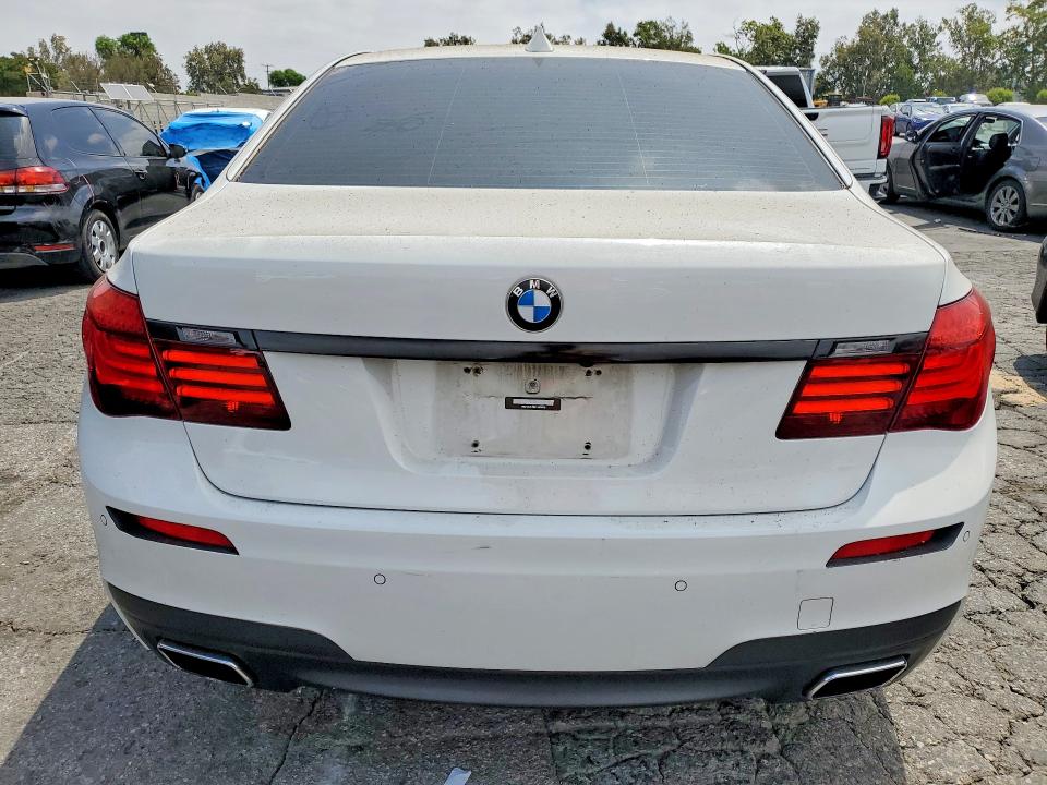 Продаж на аукціоні авто 2015 Bmw 750, vin: WBAYE8C53FD781878, номер лоту: 59536986