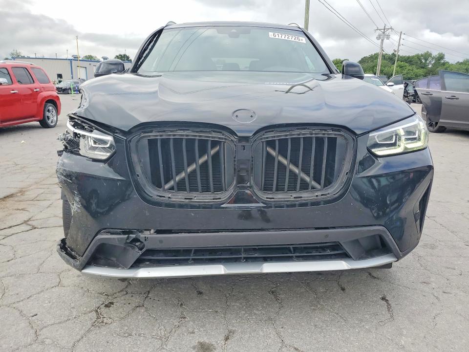 61772726 :رقم المزاد ، 5UX43DP05N9J81359 vin ، 2022 Bmw X3 مزاد بيع