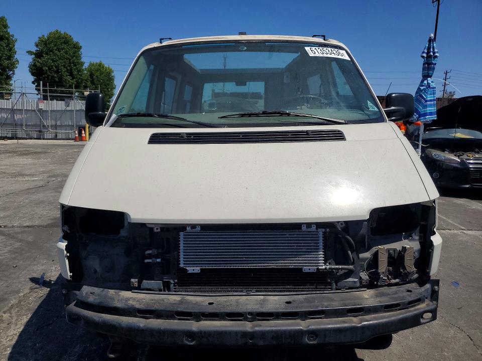 Продажа на аукционе авто 1995 Volkswagen Eurovan, vin: WV2EE0701SH097812, номер лота: 61353436
