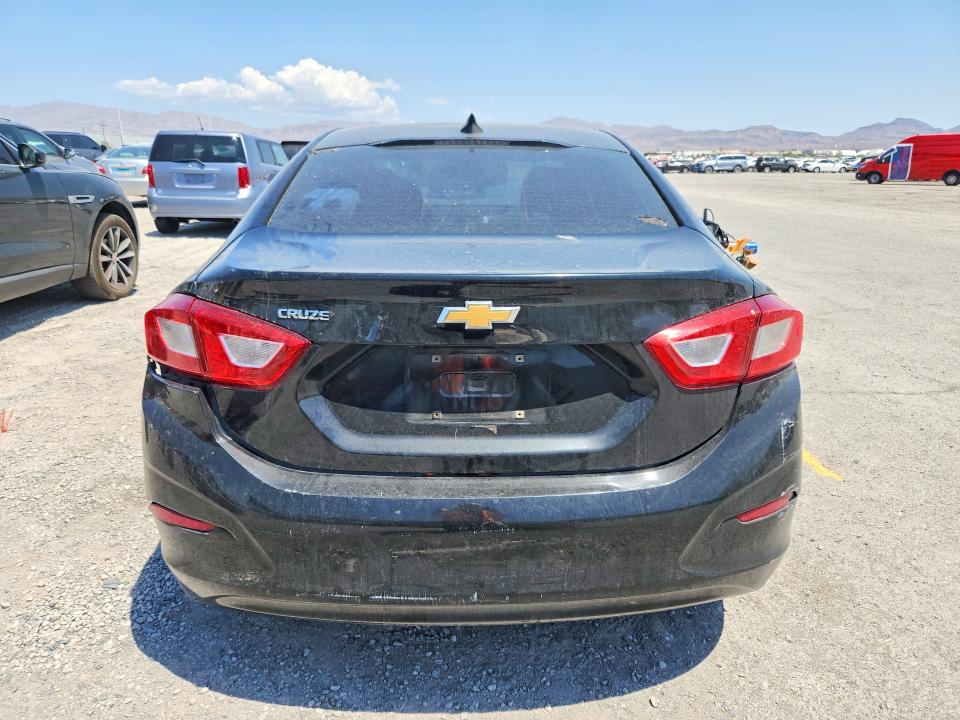Auction sale of the 2018 Chevrolet Cruze, vin: 1G1BC5SM6J7242029, lot number: 61631166