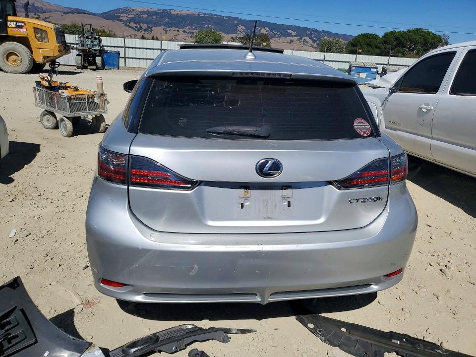 2013 Lexus Ct მანქანა იყიდება აუქციონზე, vin: JTHKD5BH6D2169204, აუქციონის ნომერი: 63567066