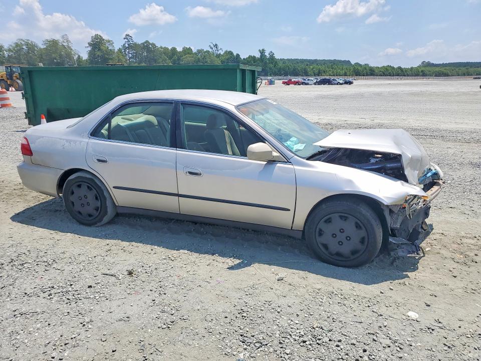 1998 Honda Accord მანქანა იყიდება აუქციონზე, vin: 1HGCG5649WA111327, აუქციონის ნომერი: 59647246