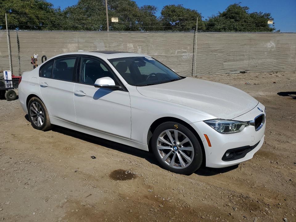 Продаж на аукціоні авто 2018 Bmw 320, vin: WBA8A3C5XJA487127, номер лоту: 62117286