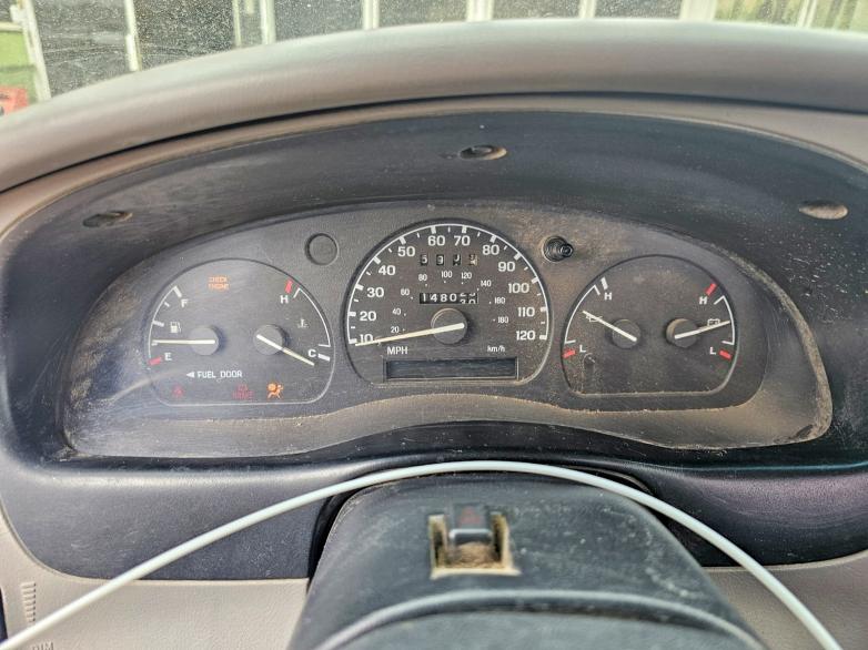 1998 Ford Ranger მანქანა იყიდება აუქციონზე, vin: 1FTYR10C4WUD05995, აუქციონის ნომერი: 60583666