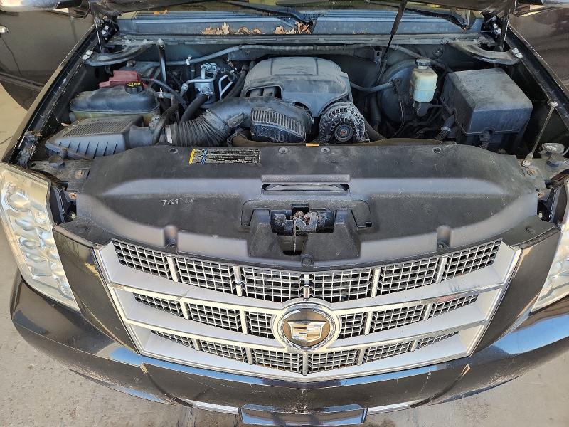 2011 Cadillac Escalade მანქანა იყიდება აუქციონზე, vin: 1GYS4KEF6BR155814, აუქციონის ნომერი: 61032006