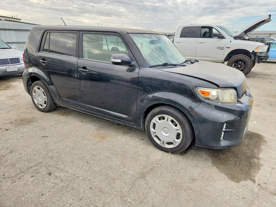 61533576 :رقم المزاد ، JTLZE4FE1DJ036187 vin ، 2013 Scion Xb مزاد بيع