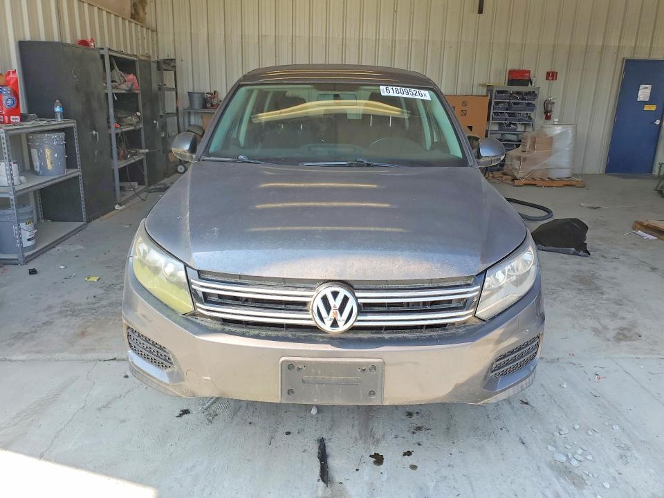 2014 Volkswagen Tiguan მანქანა იყიდება აუქციონზე, vin: WVGBV3AX1EW605250, აუქციონის ნომერი: 61809526