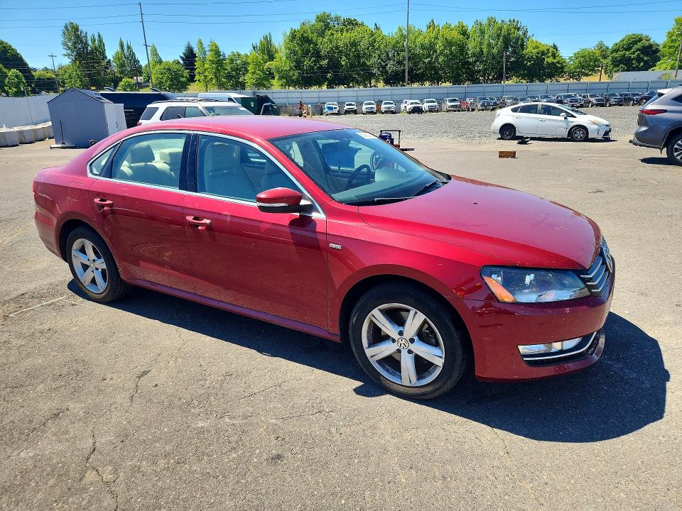 Продаж на аукціоні авто 2015 Volkswagen Passat, vin: 1VWAT7A37FC121545, номер лоту: 60480916