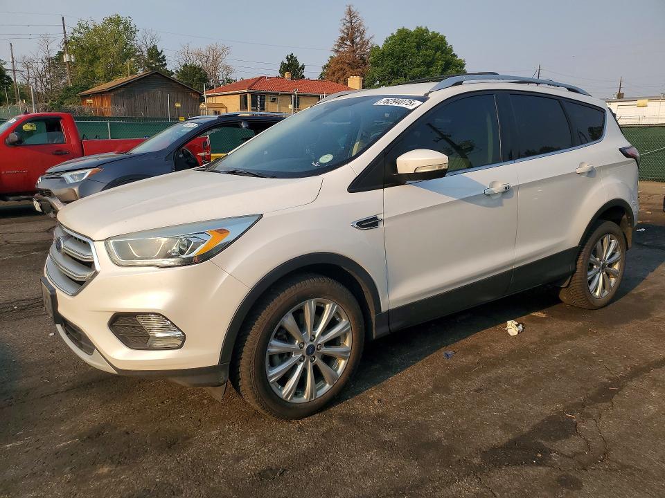 Продаж на аукціоні авто 2017 Ford Escape, vin: 1FMCU9J94HUD19873, номер лоту: 76294075
