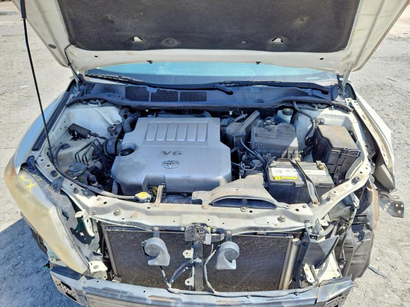 62448316 :رقم المزاد ، 4T3ZK3BB9AU025557 vin ، 2010 Toyota Venza مزاد بيع