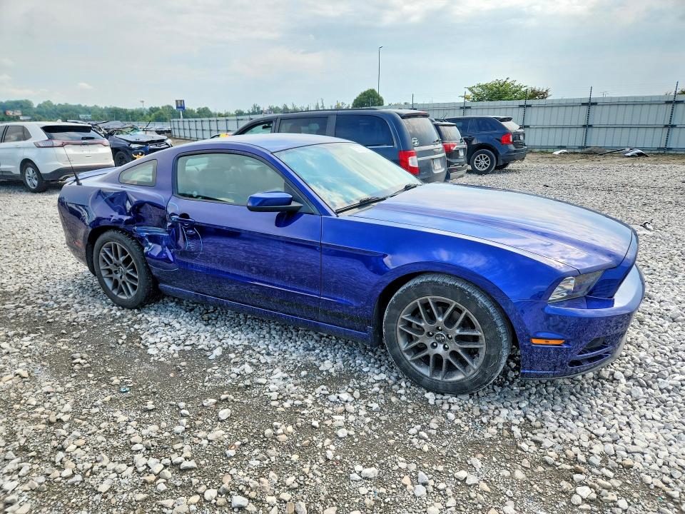60362826 :رقم المزاد ، 1ZVBP8AM7E5280592 vin ، 2014 Ford Mustang مزاد بيع