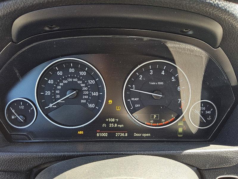 59233666 :رقم المزاد ، WBA8A3C51JA488618 vin ، 2018 Bmw 320 مزاد بيع