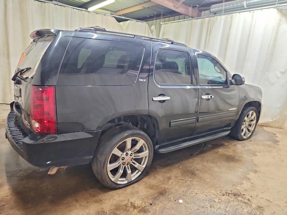 59677546 :رقم المزاد ، 1GKS1CE01DR182636 vin ، 2013 Gmc Yukon مزاد بيع