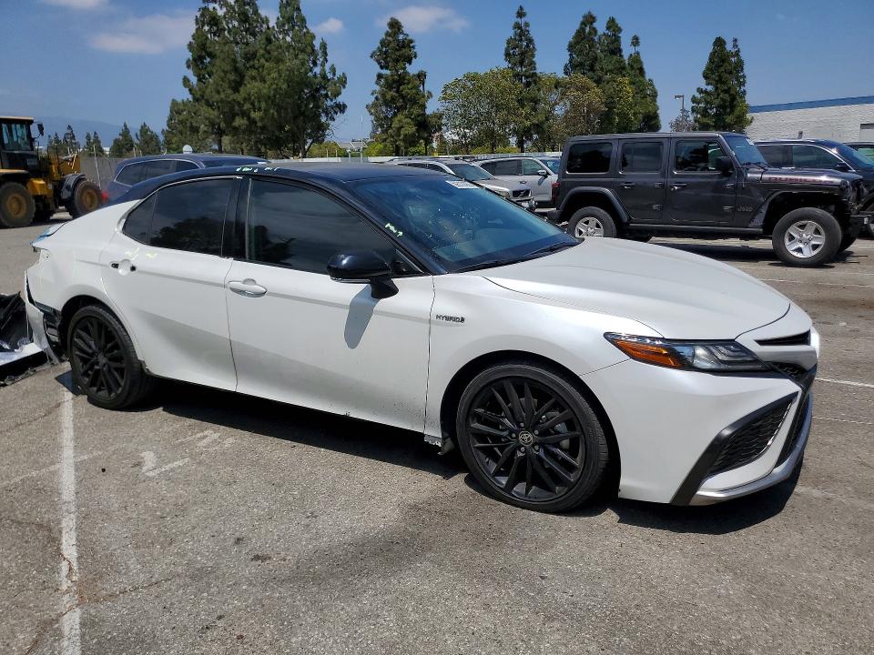 2021 Toyota Camry მანქანა იყიდება აუქციონზე, vin: 4T1K31AK7MU028152, აუქციონის ნომერი: 59310366