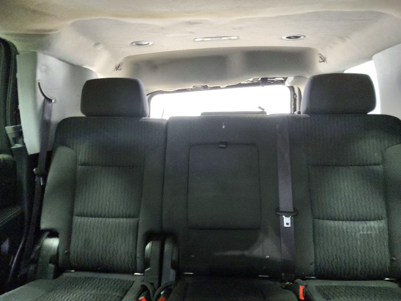 62330926 :رقم المزاد ، 1GKS2AKC8FR276581 vin ، 2015 Gmc Yukon مزاد بيع