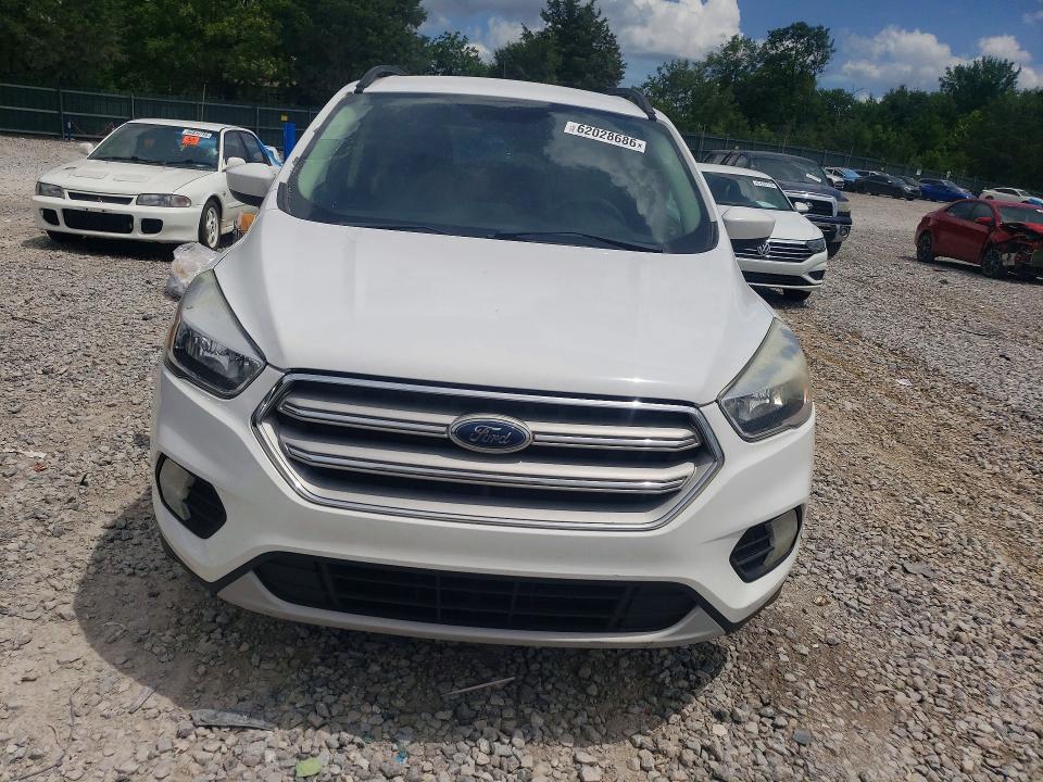 Продажа на аукционе авто 2018 Ford Escape, vin: 1FMCU9GD1JUC20378, номер лота: 62028686