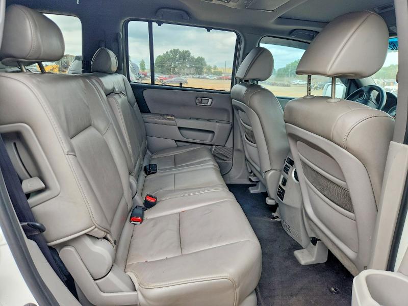 62478186 :رقم المزاد ، 5FNYF3H93AB001295 vin ، 2010 Honda Pilot مزاد بيع