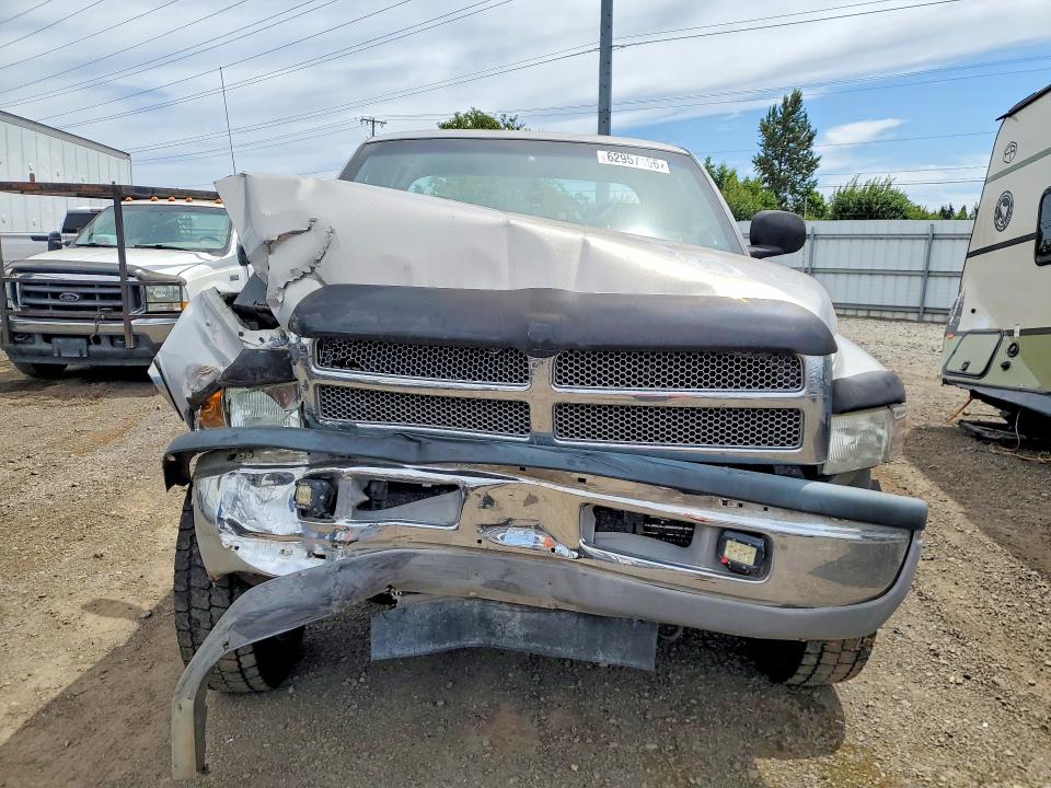 62957466 :رقم المزاد ، 3B7KF2369YG140400 vin ، 2000 Dodge Ram 2500 مزاد بيع