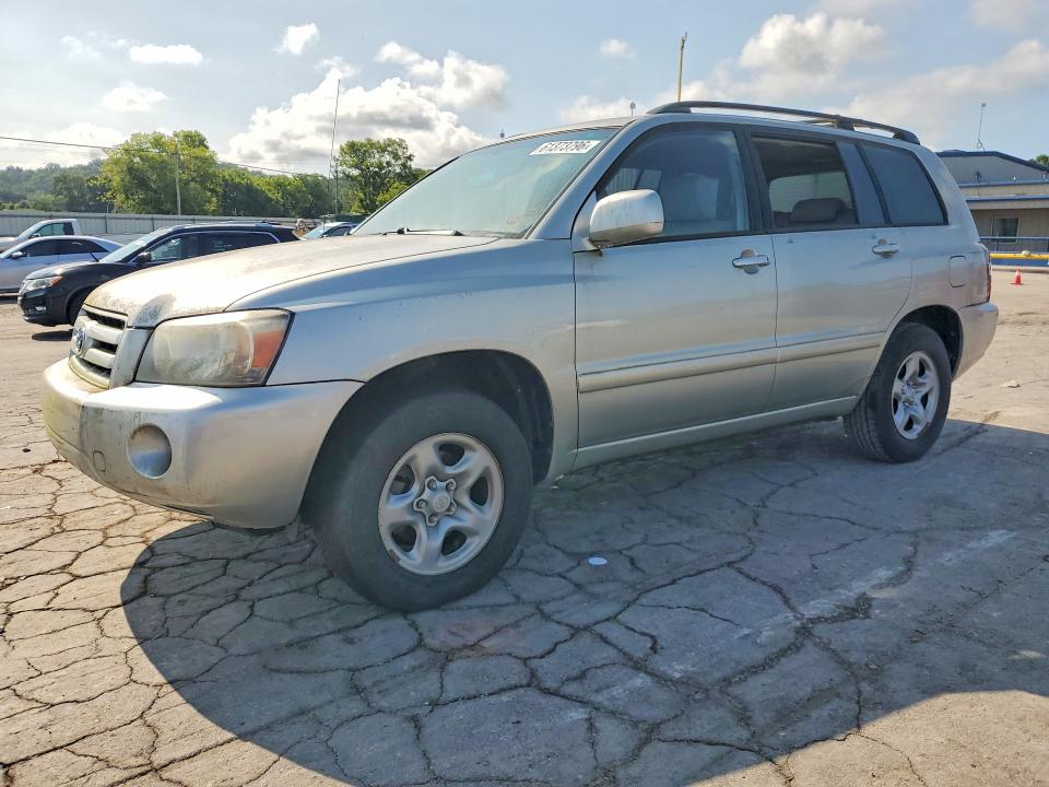 61373796 :رقم المزاد ، JTEGD21A350108041 vin ، 2005 Toyota Highlander مزاد بيع