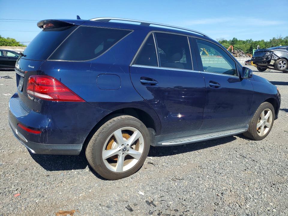 85451975 :رقم المزاد ، 4JGDA5HB0HA945582 vin ، 2017 Mercedes-benz Gle مزاد بيع