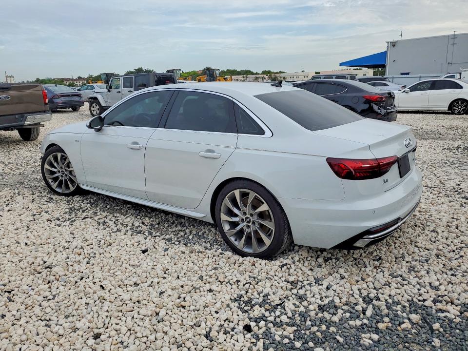 Aukcja sprzedaży 2021 Audi A4, vin: WAUEAAF4XMA016304, numer aukcji: 60993606